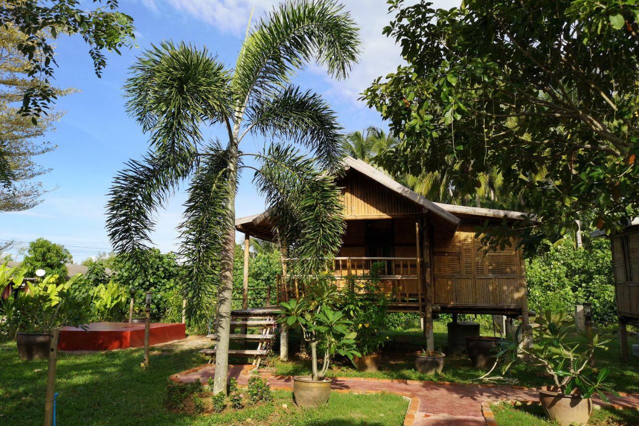 Tonmai Suites Ko Lanta Extérieur photo